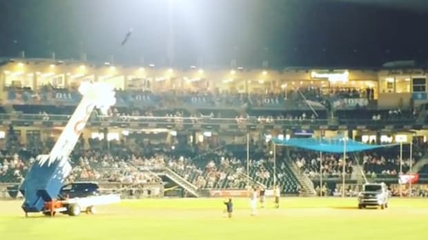 lehigh-valley-iron-pigs-human-cannonball-video-.png